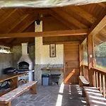 Drevenica Cakanka A Drevenica Nezabudka *