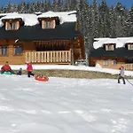 Drevenica Cakanka A Drevenica Nezabudka Terchová