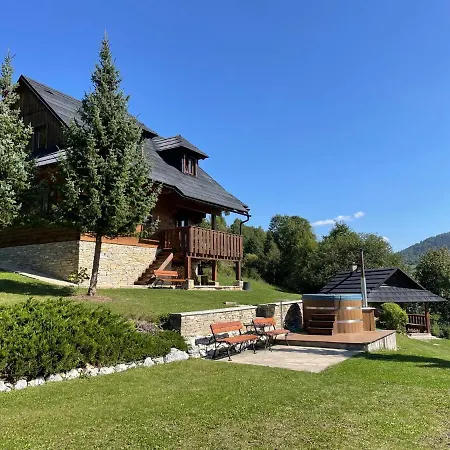 Drevenica Cakanka A Drevenica Nezabudka * Terchova