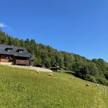 Drevenica Cakanka A Drevenica Nezabudka *