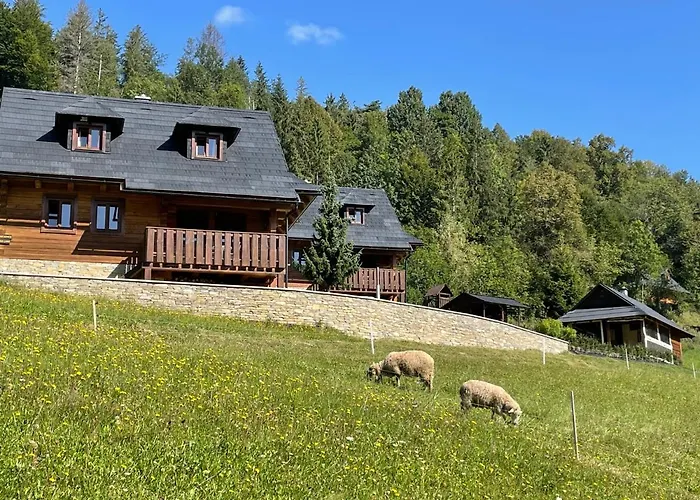 Drevenica Cakanka A Drevenica Nezabudka