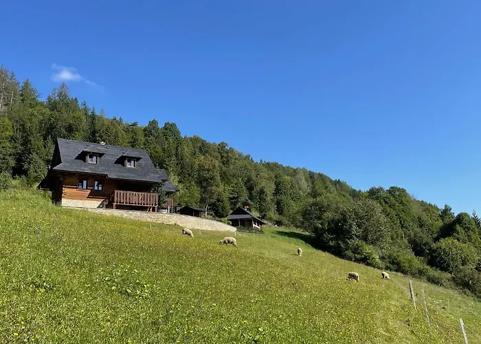 Drevenica Cakanka A Drevenica Nezabudka *